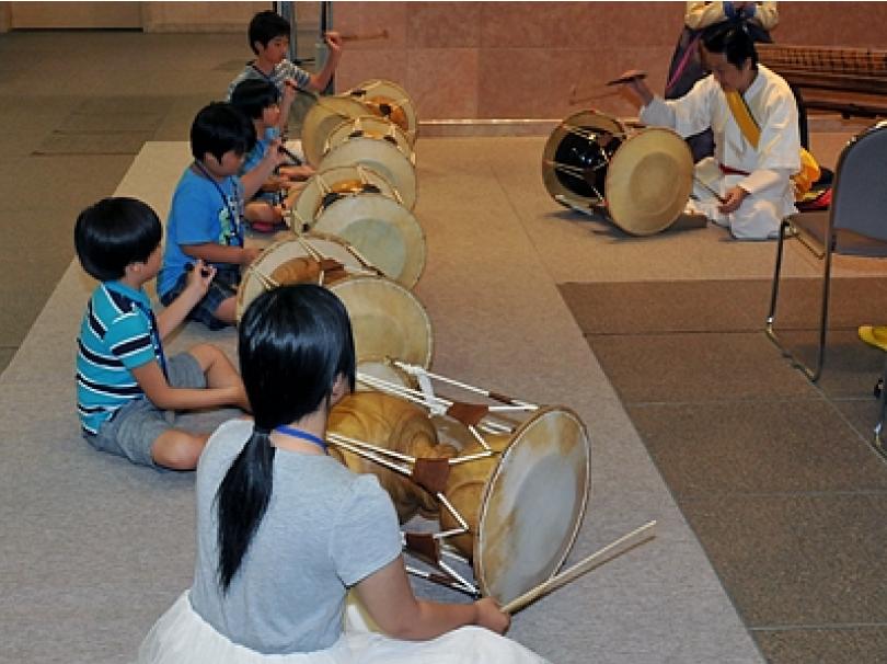 リ・チャンソプ　パク・ソニョン　韓国伝統楽器　民音音楽博物館