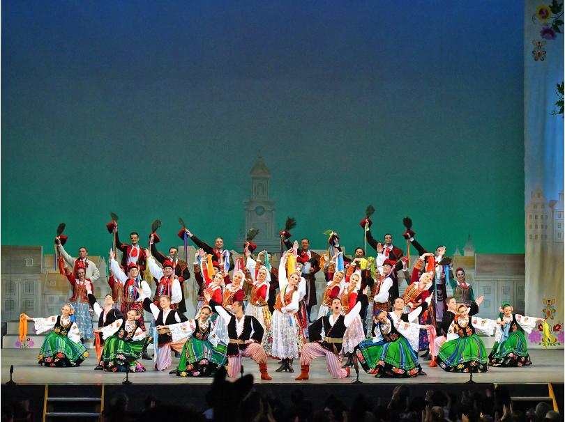 ポーランド国立民族合唱舞踊団「シロンスク」公演が終了しました｜NEWS 