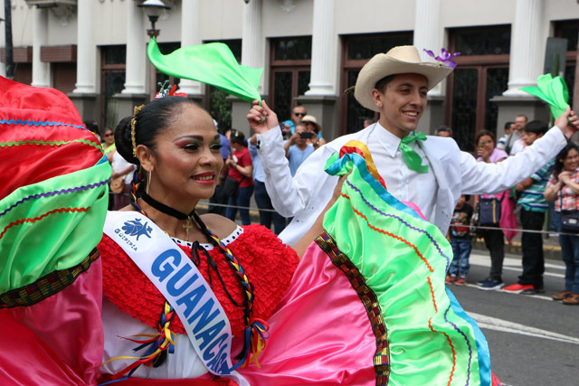 コスタリカのパレード