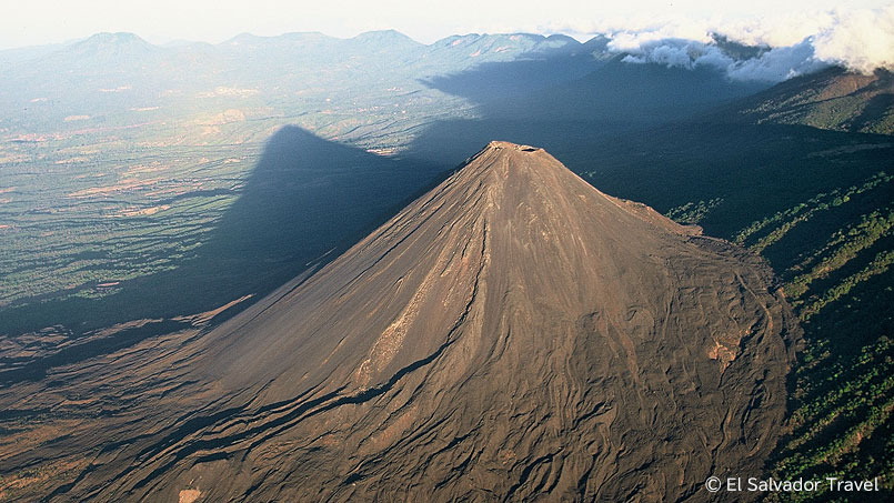 イサルコ火山